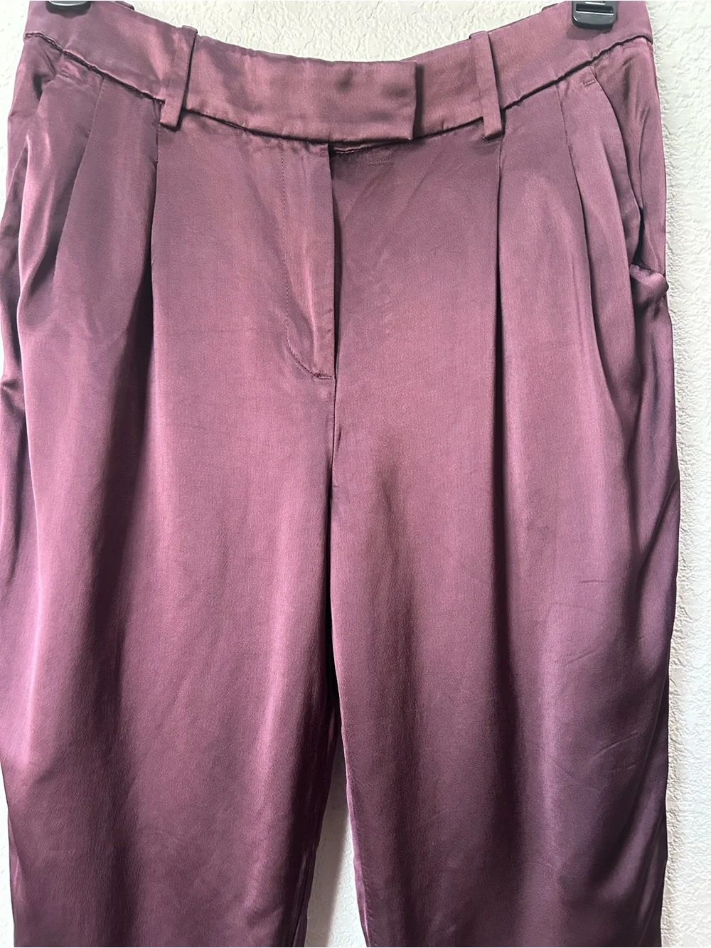 Women’s Pleated Dress Pants in Deep Plum